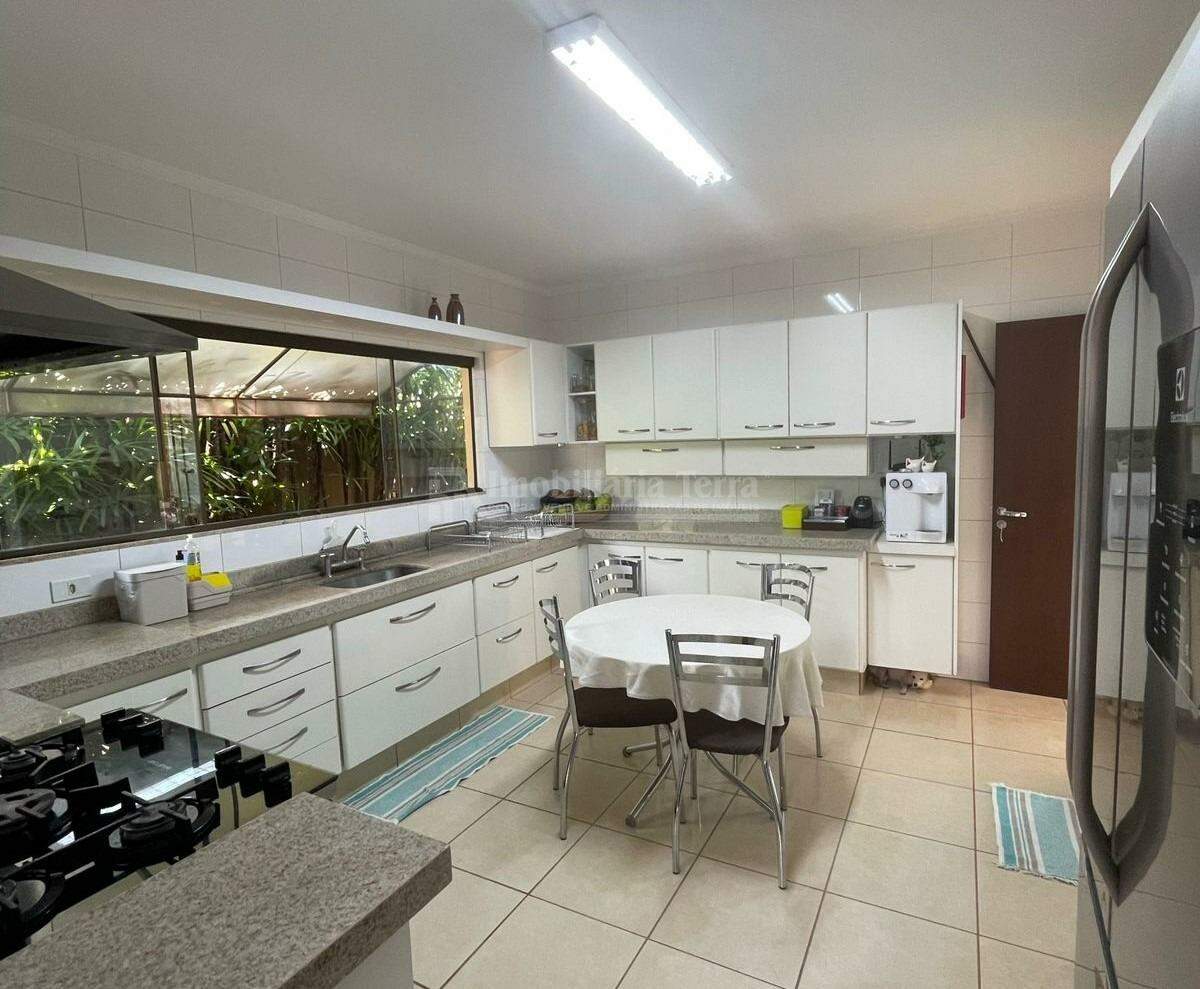 Casa com 3 quartos no Portal de Dourados em Dourados/MS — foto 2
