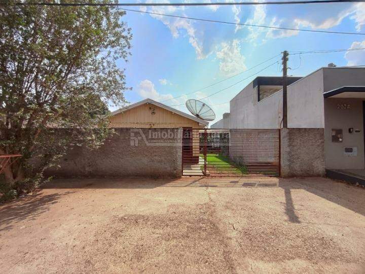 Casa com 2 quartos no Jardim Água Boa em Dourados/MS — foto 1