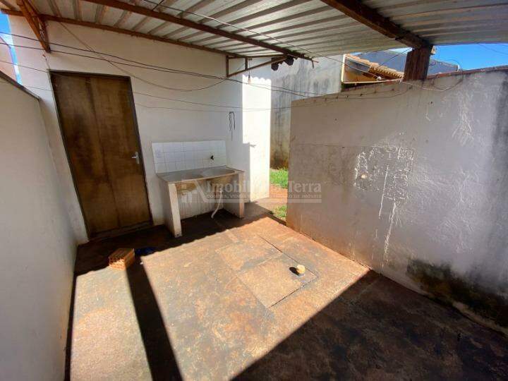 Casa com 2 quartos no Jardim Guaicurus em Dourados/MS — foto 2
