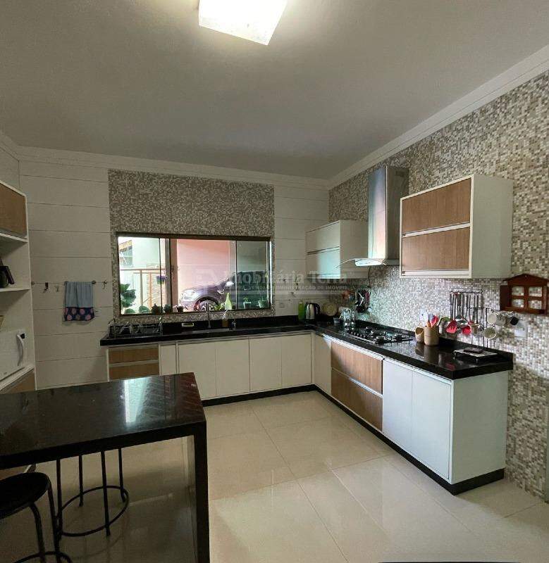 Casa com 4 quartos no Jardim América em Dourados/MS — foto 3
