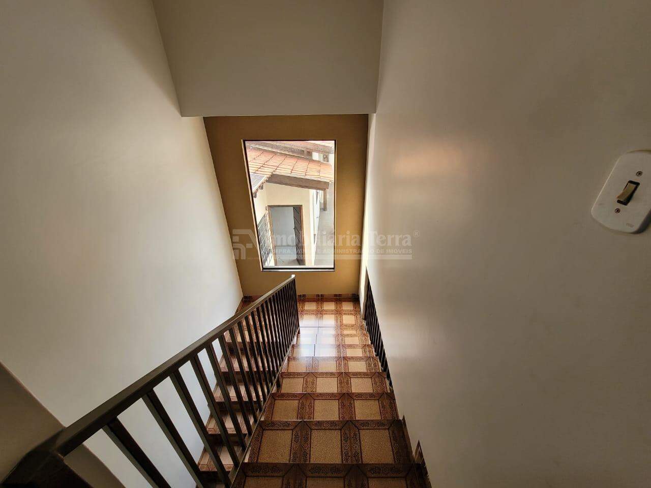 Casa com 6 quartos no Centro em Dourados/MS — foto 11