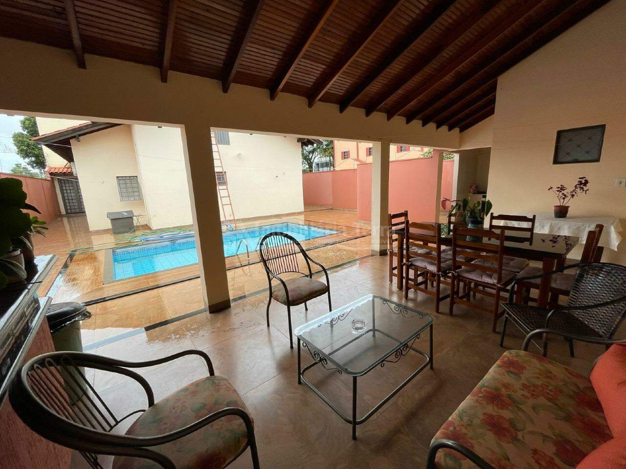 Casa com 4 quartos no Jardim Tropical em Dourados/MS — foto 9