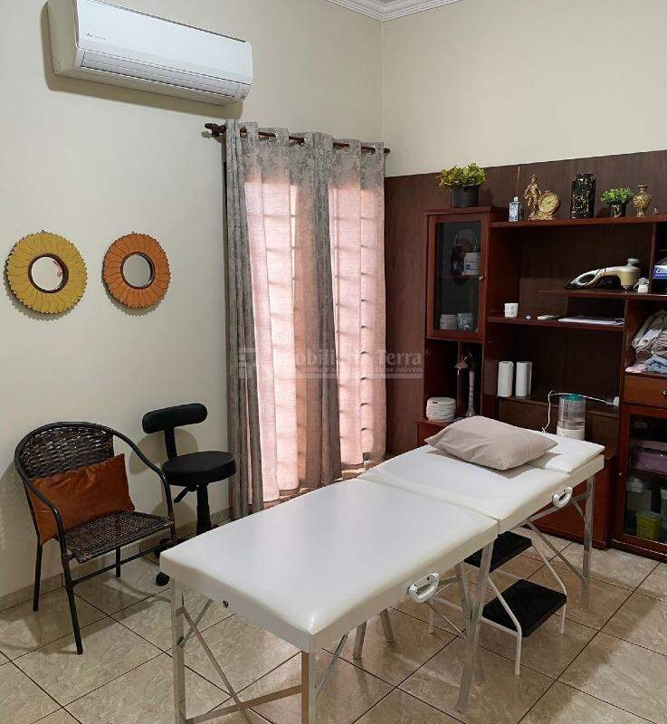 Casa com 4 quartos no Jardim Tropical em Dourados/MS — foto 5