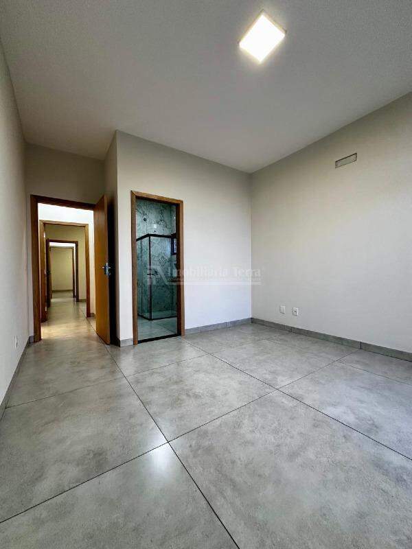 Casa com 3 quartos no Residencial Monte Carlo em Dourados/MS — foto 26
