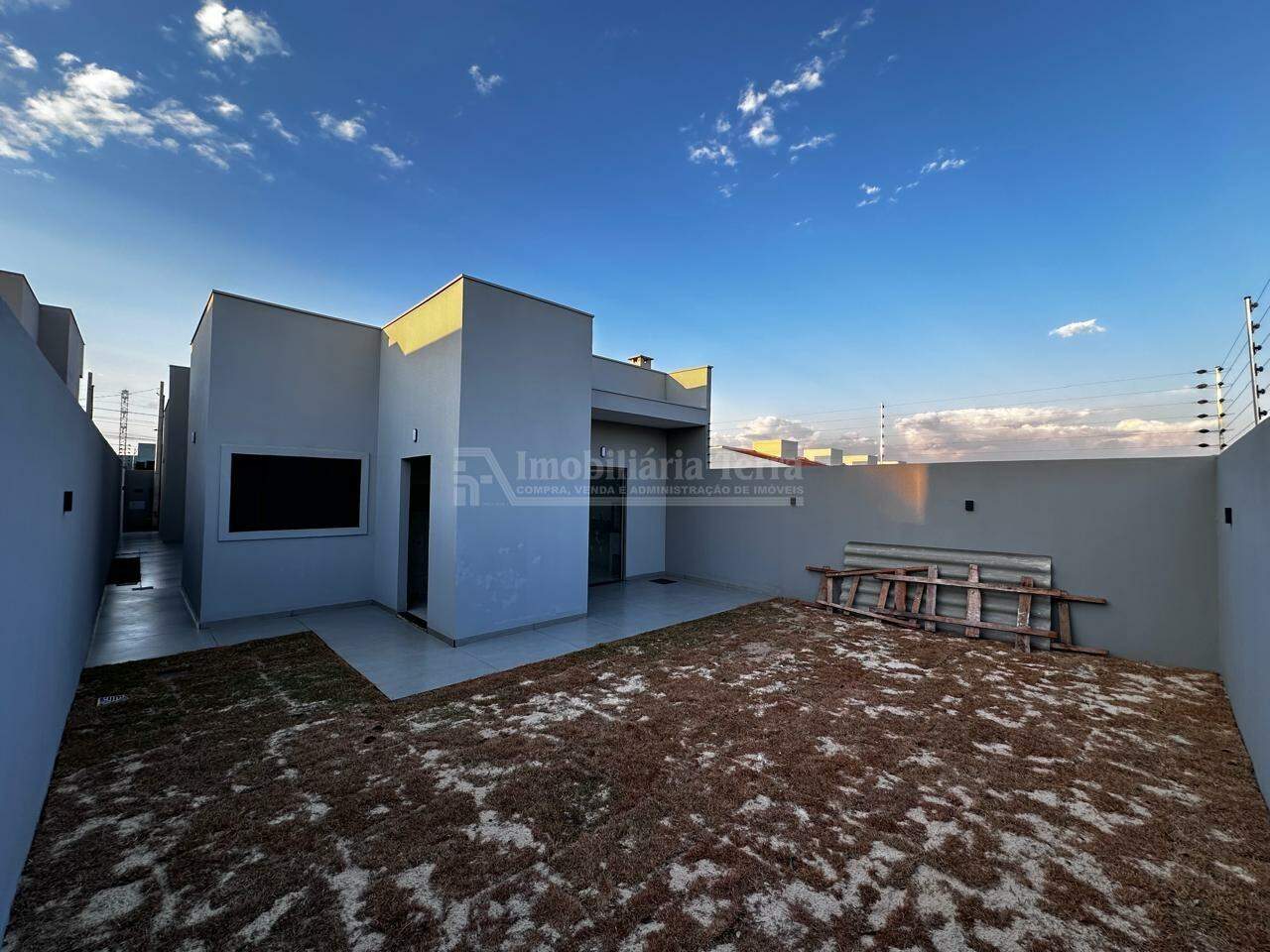 Casa com 3 quartos no Residencial Monte Carlo em Dourados/MS — foto 3