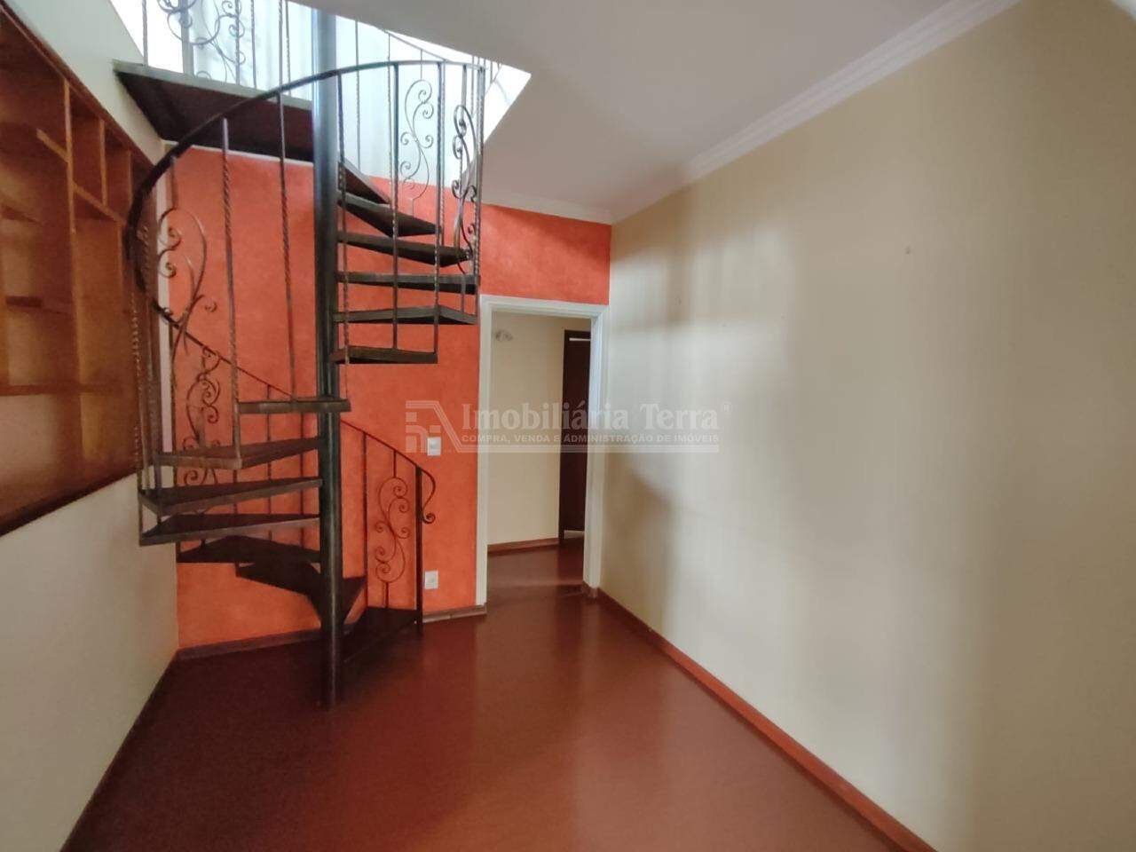 Casa com 5 quartos no Vila Rui Barbosa em Dourados/MS — foto 5