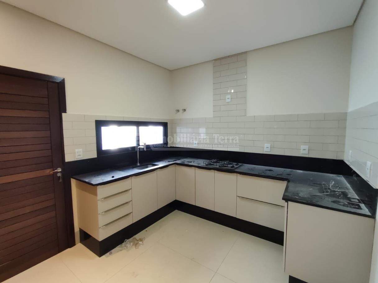 Casa com 3 quartos no Jardim Cristhais em Dourados/MS — foto 7