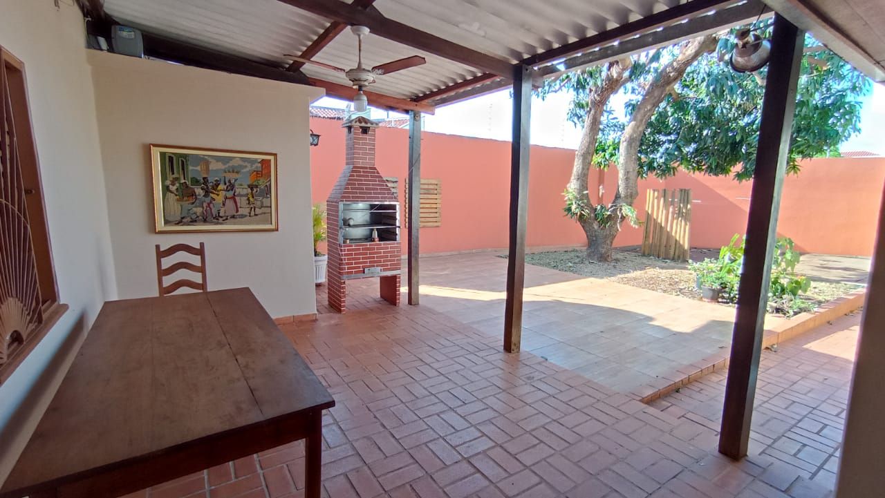 Casa com 4 quartos no Jardim Vital em Dourados/MS — foto 18
