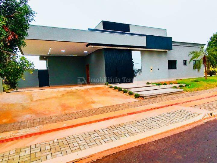 Casa com 3 quartos no Golden Park em Dourados/MS — foto 1