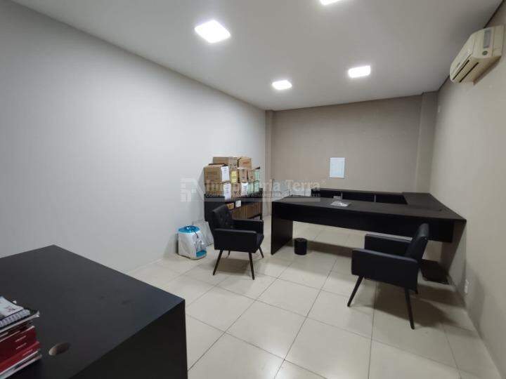 Prédio no Centro em Dourados/MS — foto 10