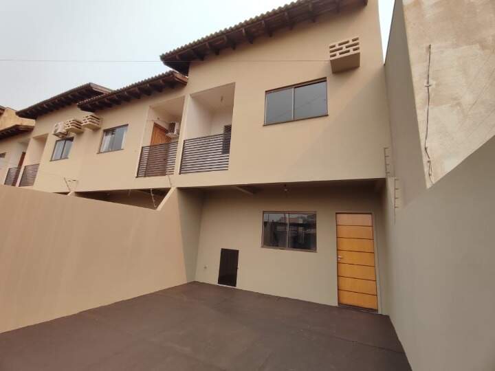 Casa com 2 quartos no Parque Alvorada em Dourados/MS — foto 2