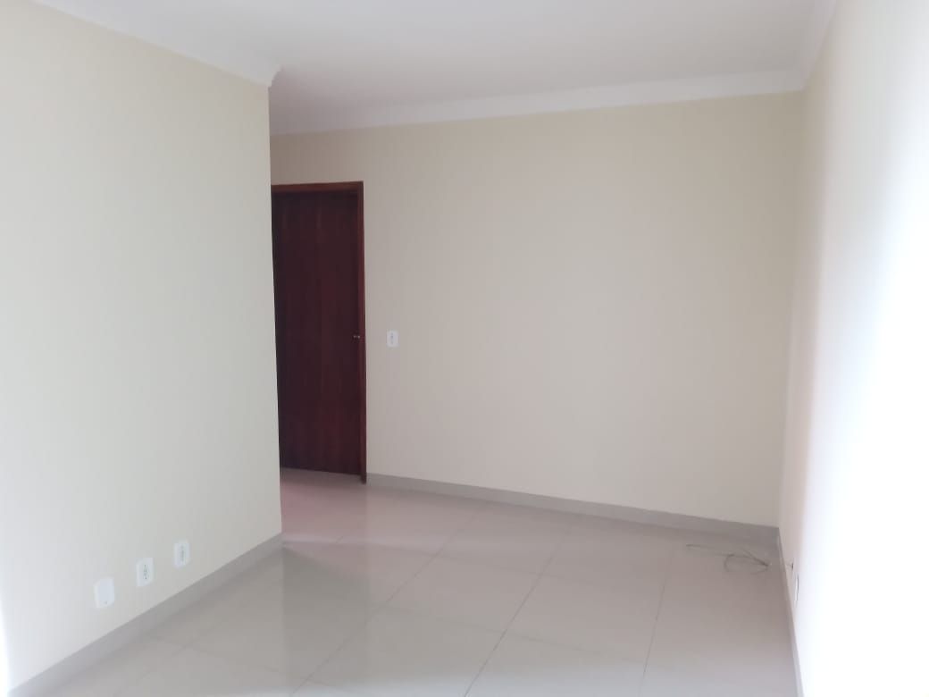 Apartamento com 2 quartos no Vila São Francisco em Dourados/MS — foto 3