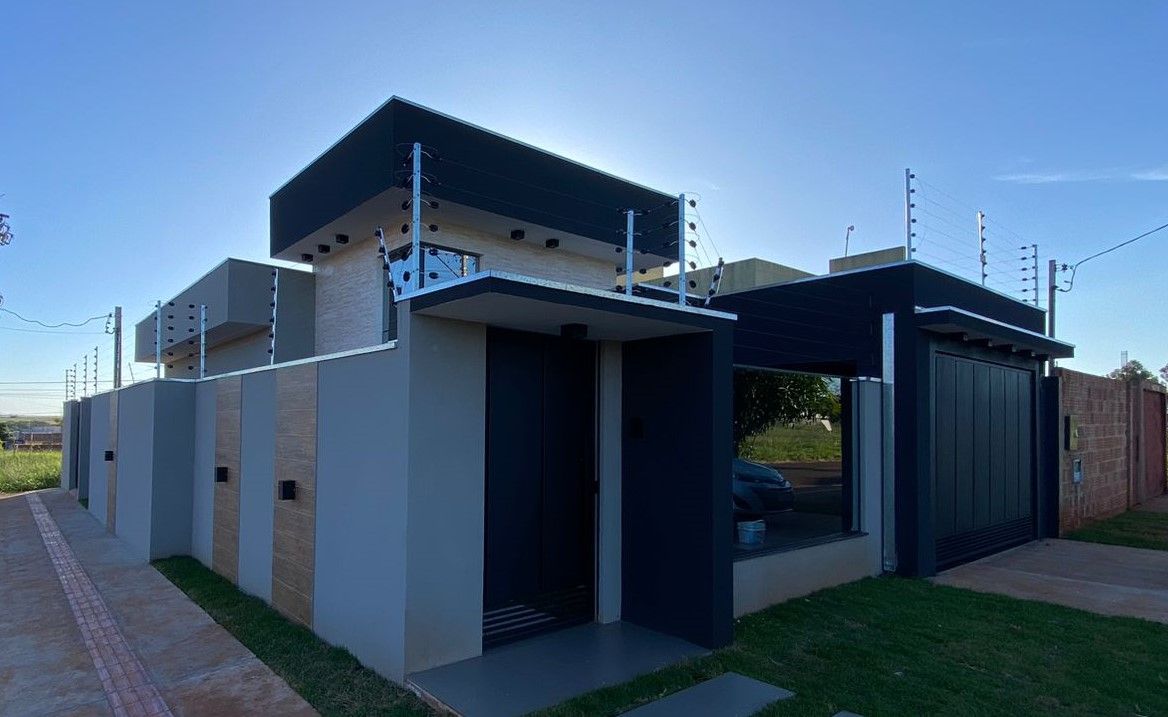 Casa com 3 quartos no Cidade Jardim I em Dourados/MS — foto 1