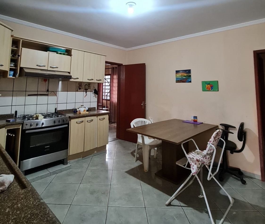 Casa com 4 quartos no Vila Industrial em Dourados/MS — foto 5