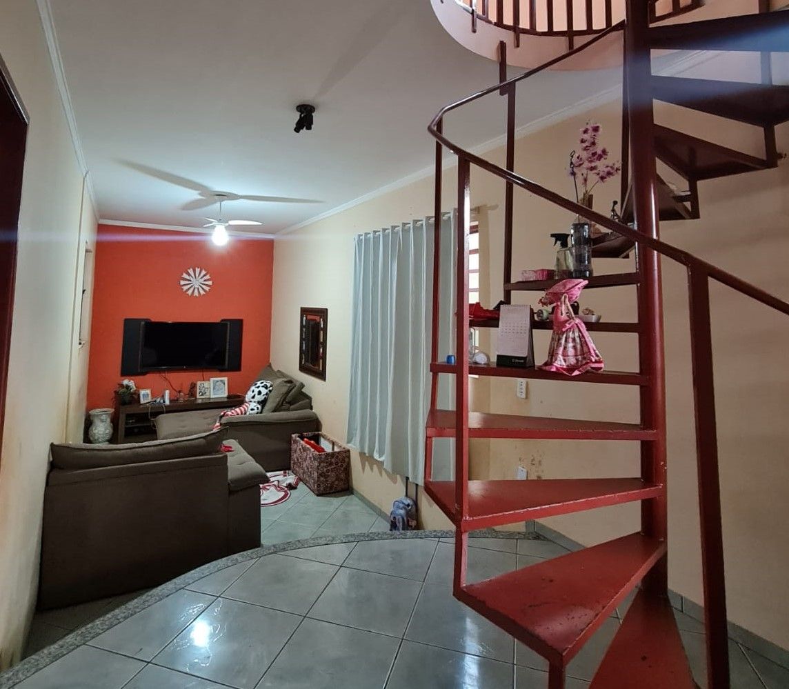 Casa com 4 quartos no Vila Industrial em Dourados/MS — foto 3