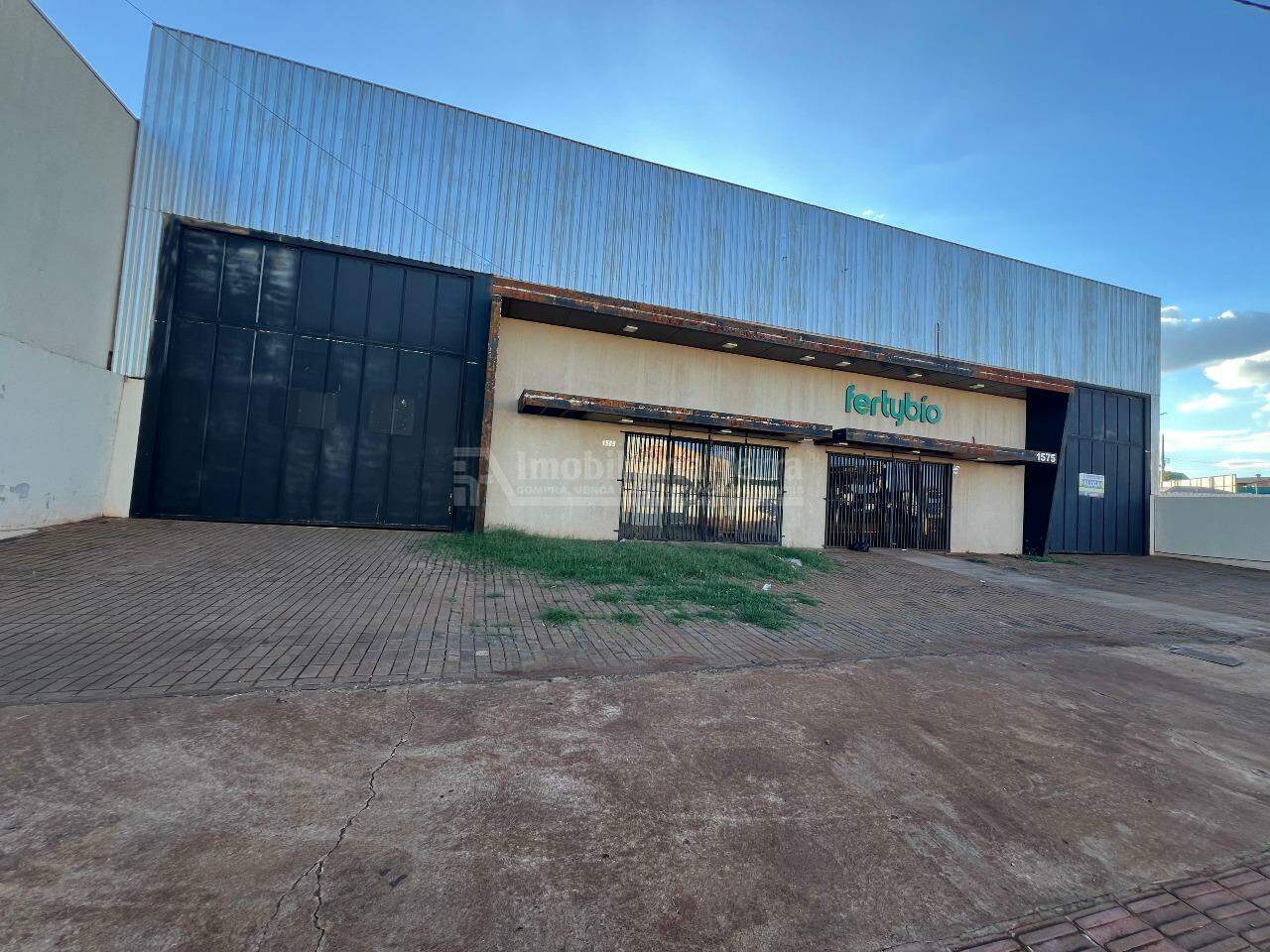 Salão Comercial no Jardim Márcia em Dourados/MS — foto 1