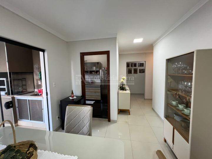 Apartamento com 3 quartos no Vila Planalto em Dourados/MS — foto 4