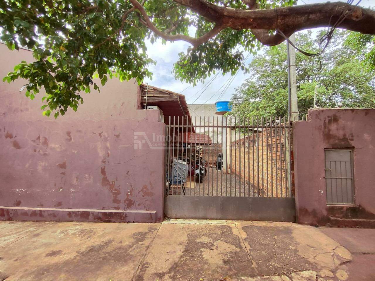 Casa com 3 quartos no Jardim Água Boa em Dourados/MS — foto 4
