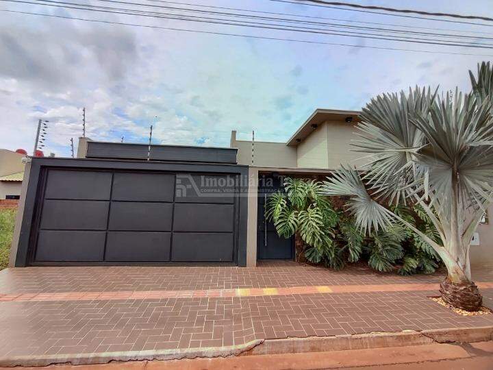 Casa com 3 quartos no Vival dos Ipês em Dourados/MS — foto 1