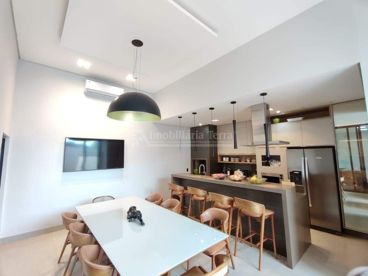 Casa com 3 quartos no Vival dos Ipês em Dourados/MS — foto 3