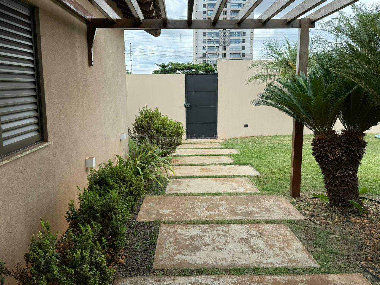 Casa com 3 quartos no Jardim Europa em Dourados/MS — foto 2