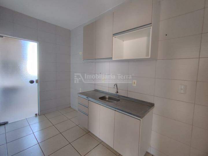 Apartamento com 2 quartos no Jardim Universitário em Dourados/MS — foto 3