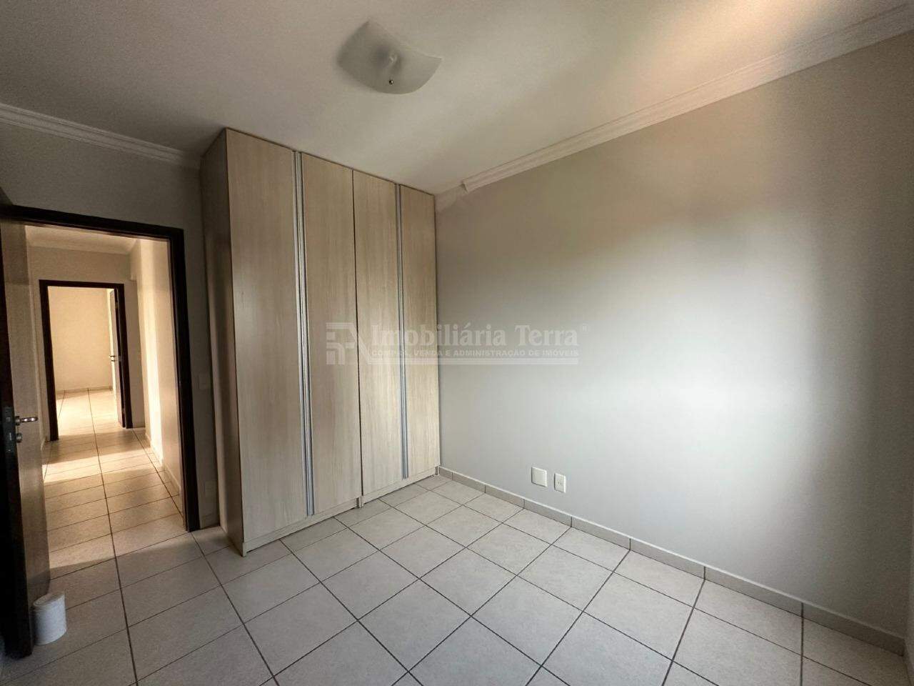 Apartamento com 4 quartos no Vila Tonani I em Dourados/MS — foto 11