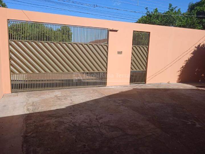 Casa com 4 quartos no Jardim Água Boa em Dourados/MS — foto 2