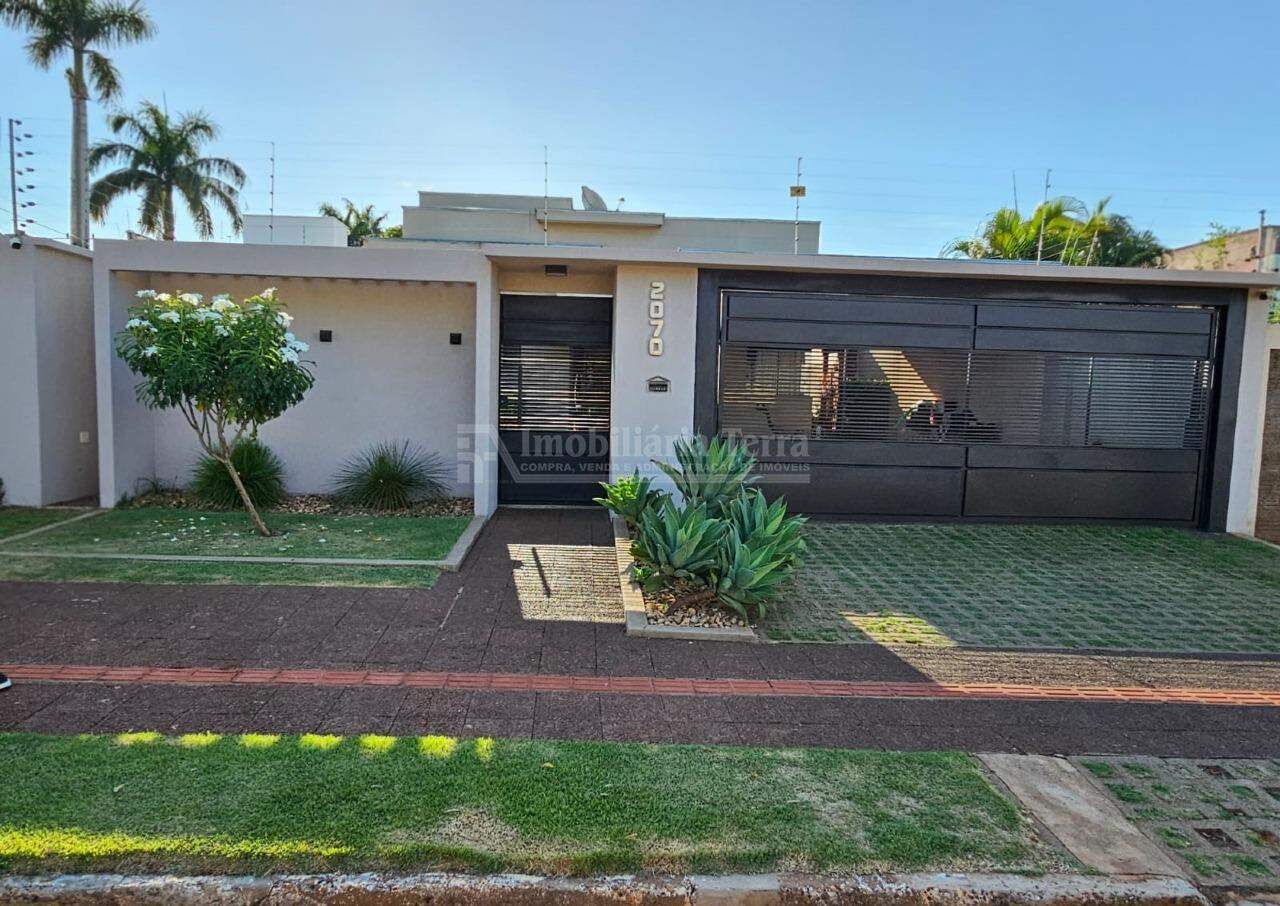 Casa com 3 quartos no Jardim Água Boa em Dourados/MS — foto 1
