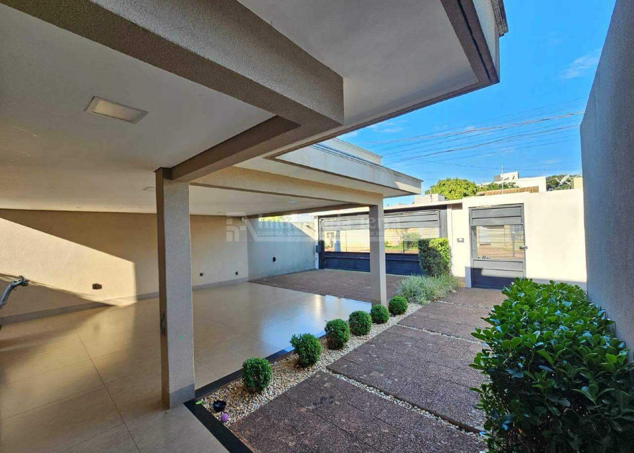 Casa com 3 quartos no Jardim Água Boa em Dourados/MS — foto 3