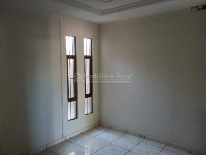 Casa com 3 quartos no Jardim Água Boa em Dourados/MS — foto 4