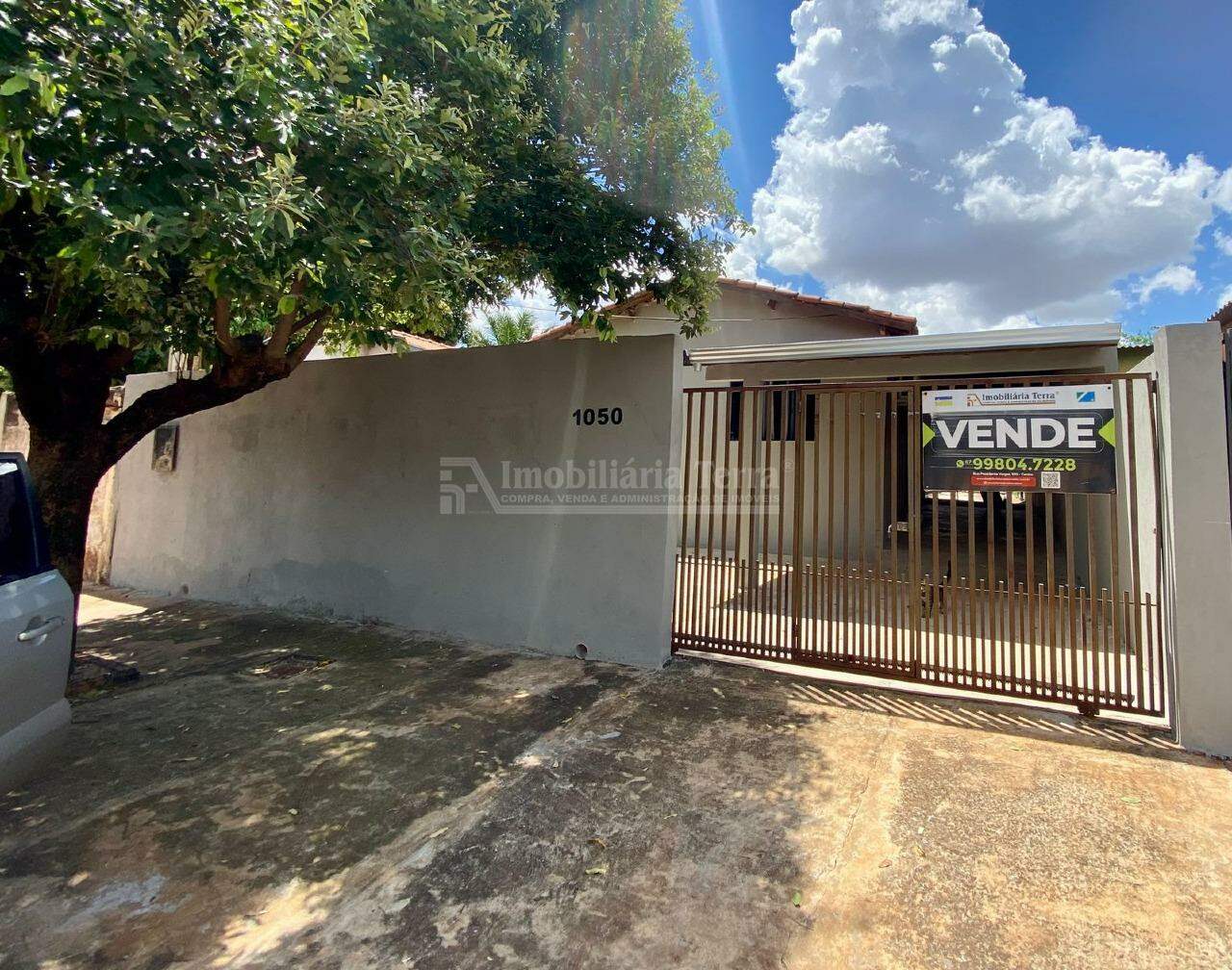 Casa com 2 quartos no COHAB II em Dourados/MS — foto 1