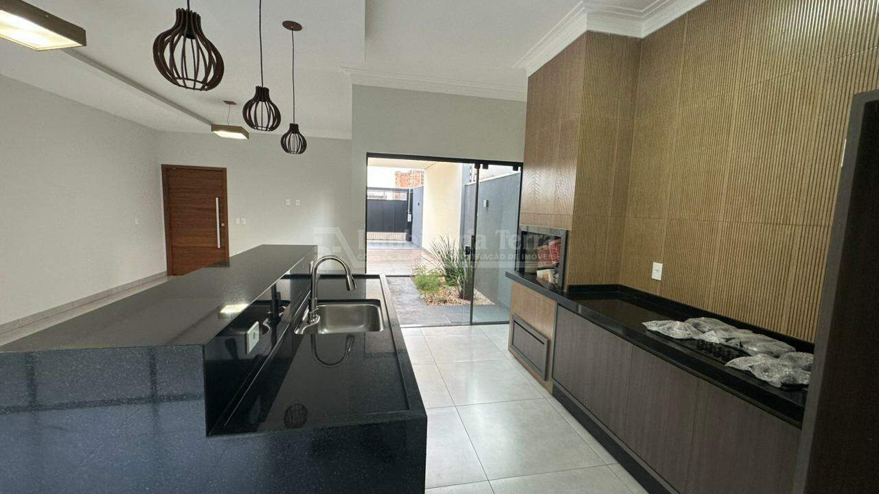 Casa com 4 quartos no Jardim Cristhais em Dourados/MS — foto 6