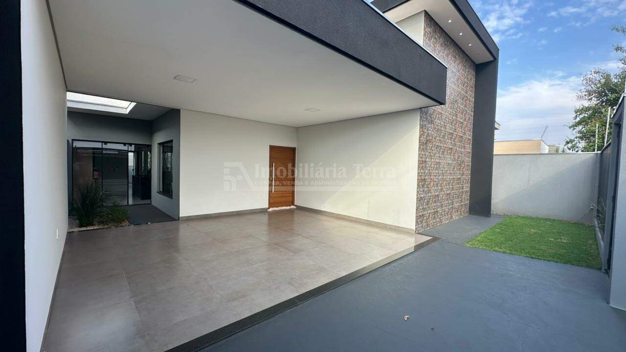 Casa com 4 quartos no Jardim Cristhais em Dourados/MS — foto 2