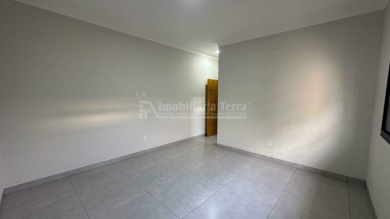 Casa com 4 quartos no Jardim Cristhais em Dourados/MS — foto 10