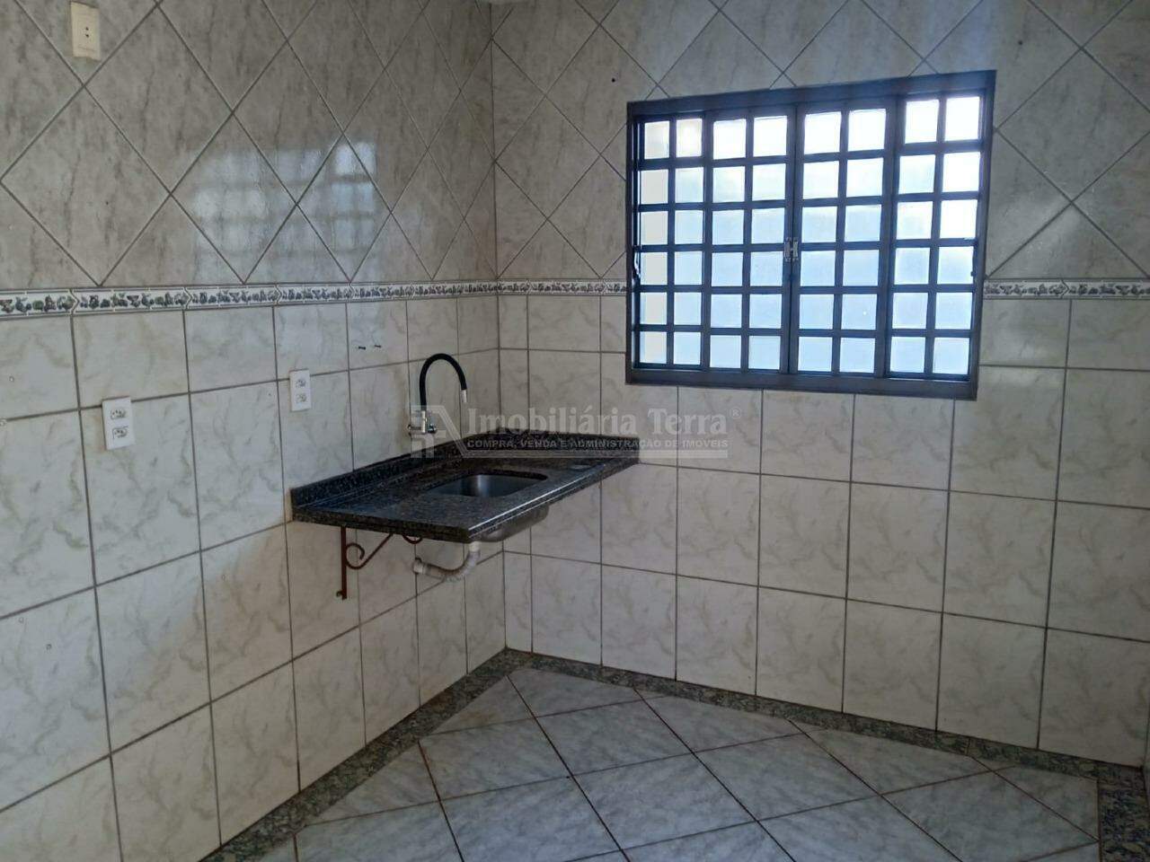 Casa com 2 quartos no Parque Alvorada em Dourados/MS — foto 2