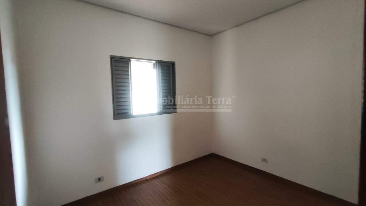 Casa com 3 quartos no Vila Ubiratan em Dourados/MS — foto 4