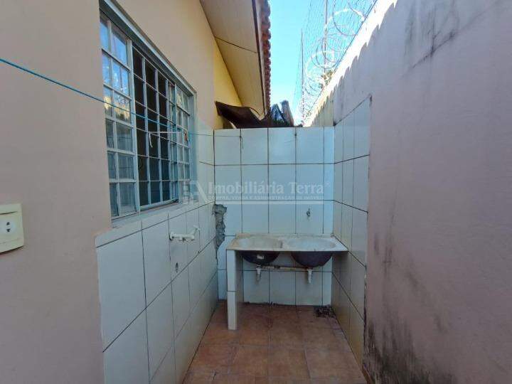 Kitnet com 2 quartos no Jardim Marilia em Dourados/MS — foto 8