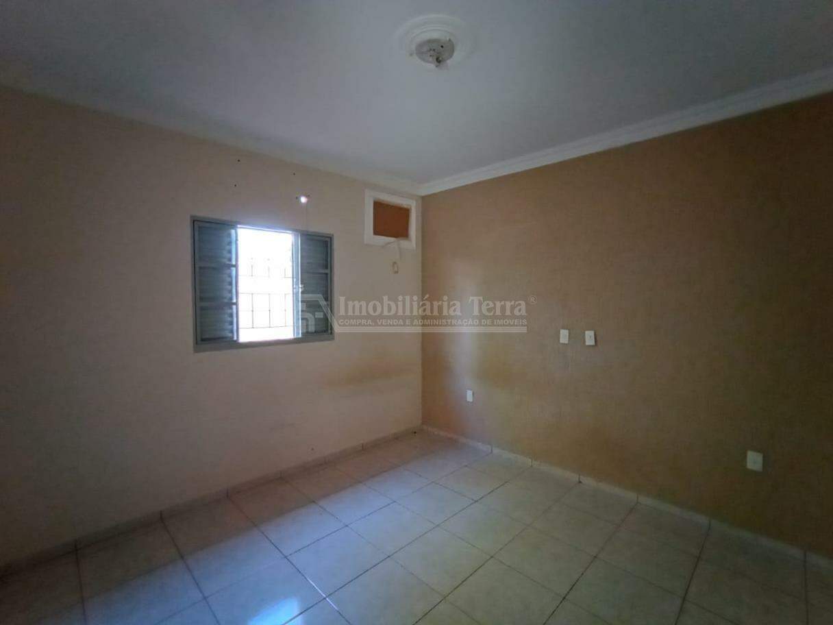 Kitnet com 2 quartos no Jardim Marilia em Dourados/MS — foto 6