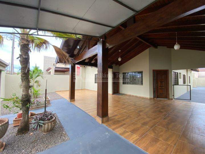 Casa com 3 quartos no Jardim Mônaco em Dourados/MS — foto 2