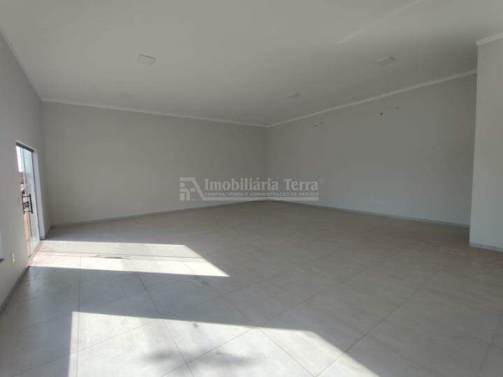 Sala Comercial no Jardim Jóquei Clube em Dourados/MS — foto 11