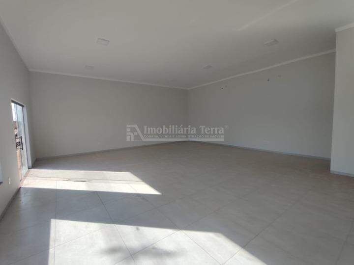 Sala Comercial no Jardim Jóquei Clube em Dourados/MS — foto 11