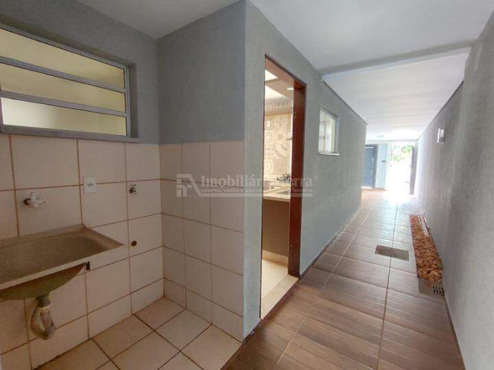 Casa com 2 quartos no Vila Toscana I em Dourados/MS — foto 4