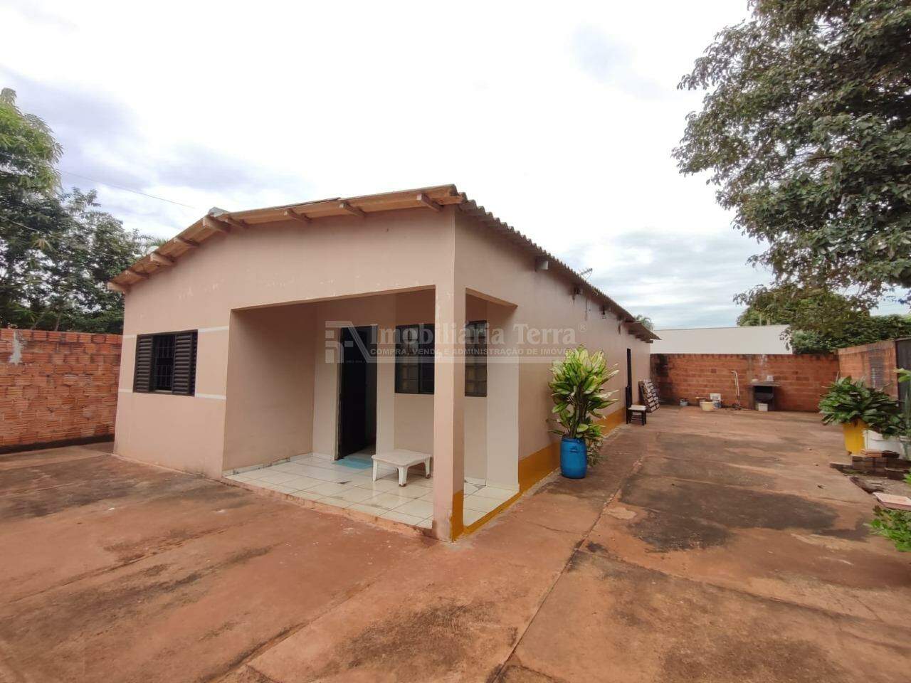 Casa com 2 quartos no Jardim Novo Horizonte em Dourados/MS — foto 2