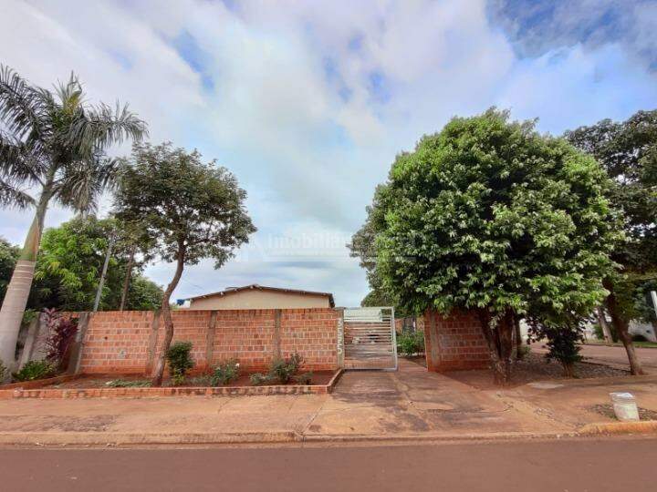 Casa com 2 quartos no Jardim Novo Horizonte em Dourados/MS — foto 1