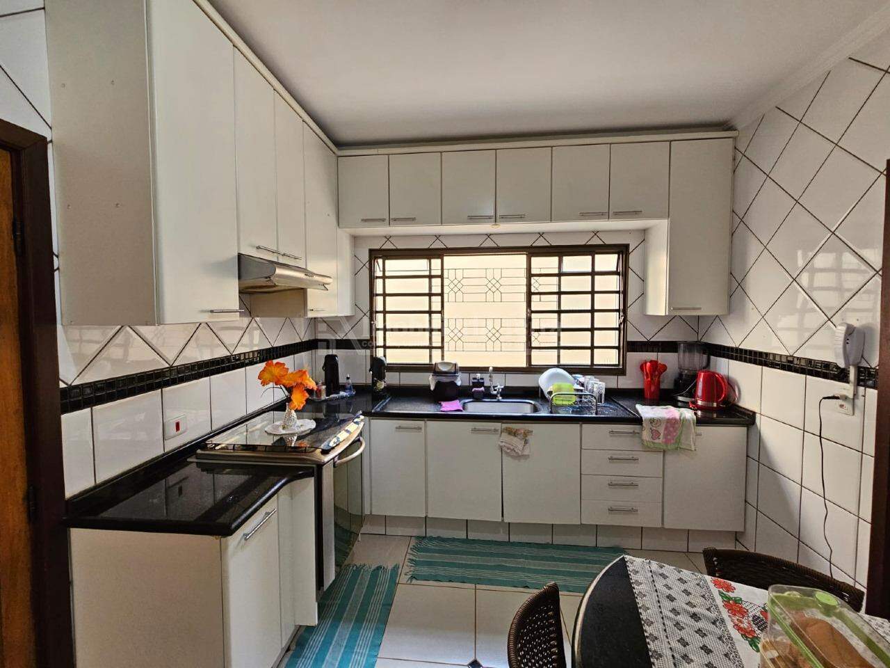 Casa com 4 quartos no Jardim Itaipú em Dourados/MS — foto 5