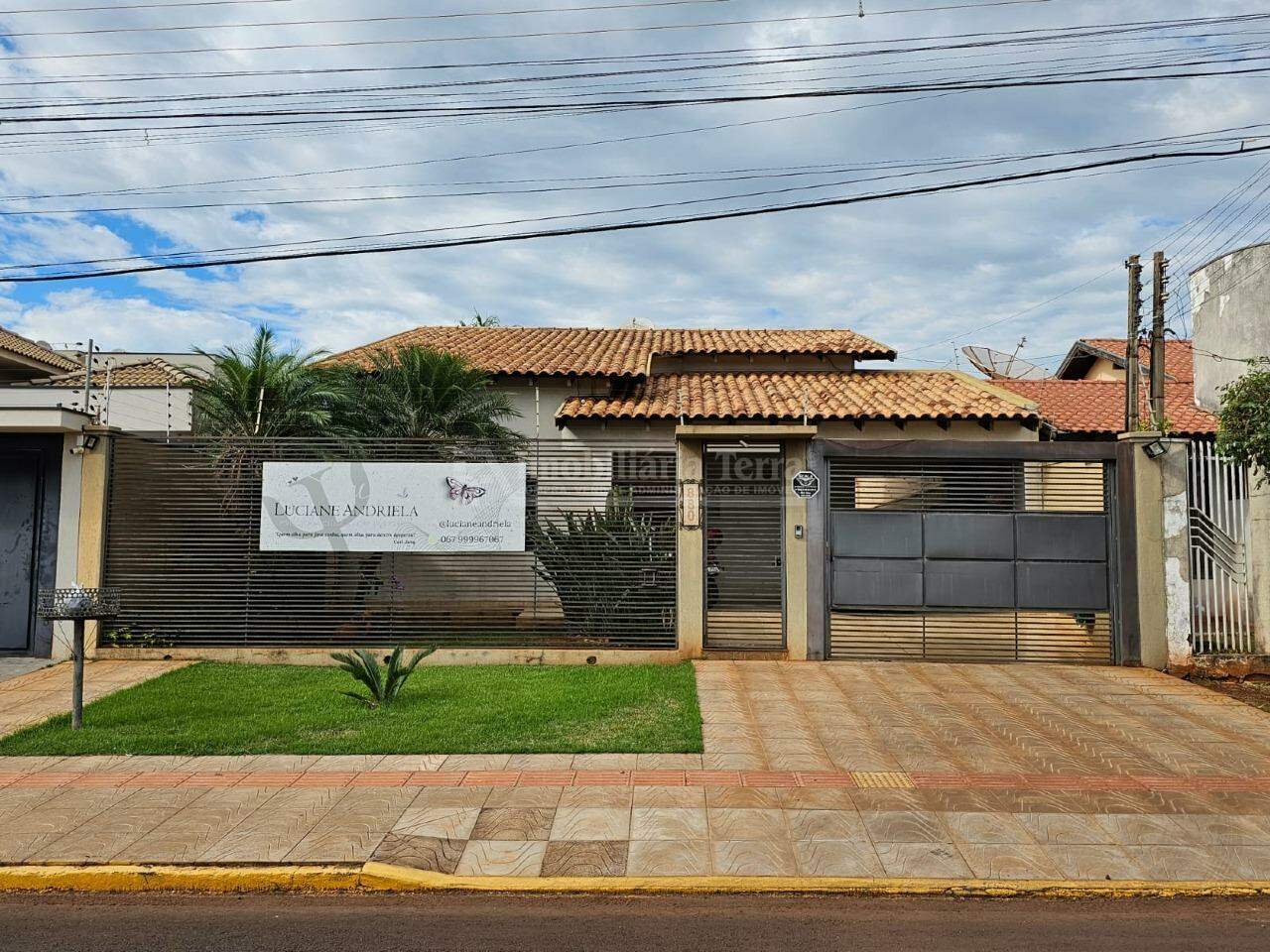 Casa com 4 quartos no Jardim Itaipú em Dourados/MS — foto 1