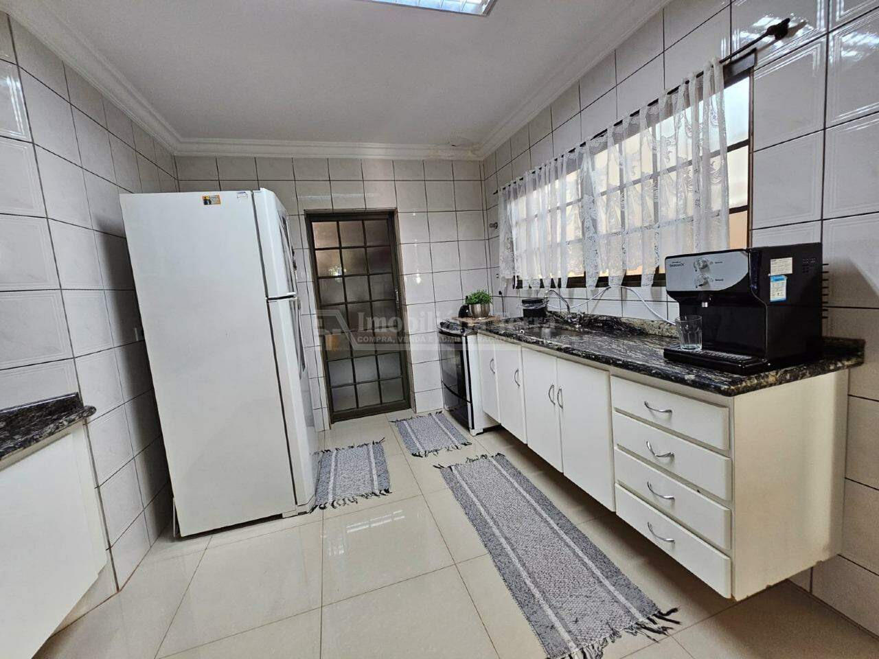 Casa com 4 quartos no Jardim Itaipú em Dourados/MS — foto 4