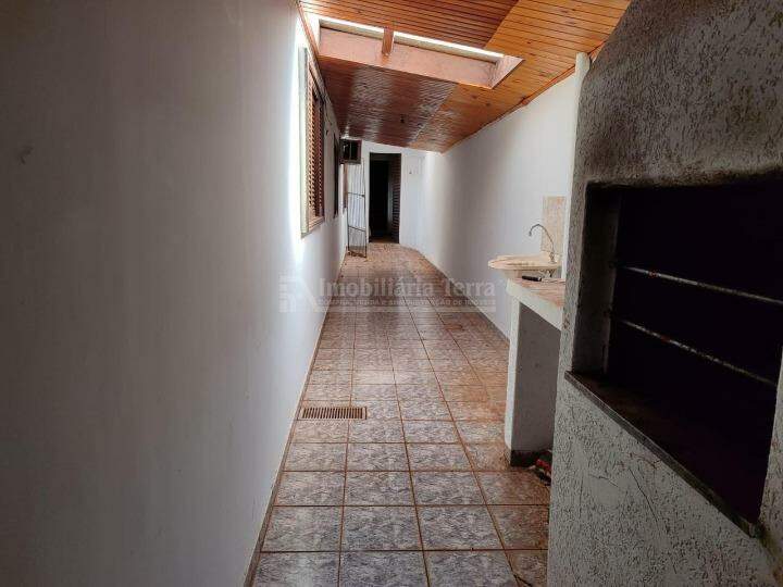 Casa com 3 quartos no Jardim Rasslem em Dourados/MS — foto 12