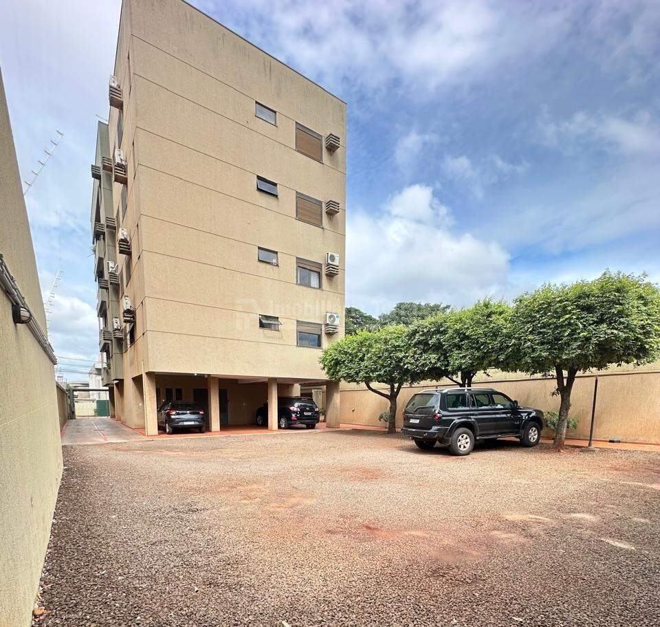Apartamento com 3 quartos no Jardim Central em Dourados/MS — foto 2